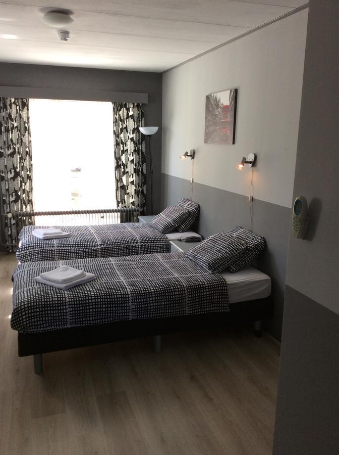 Hotel Den Berg Geertruidenberg Extérieur photo