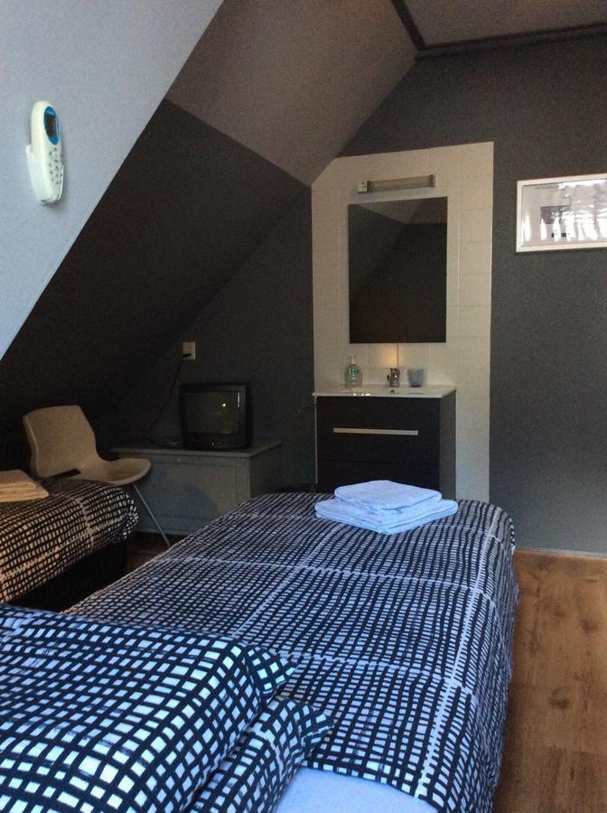 Hotel Den Berg Geertruidenberg Extérieur photo